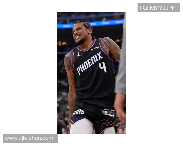 Shams：杰伦·格林遭遇右腿筋拉伤 将在4到6周后进行重新评估